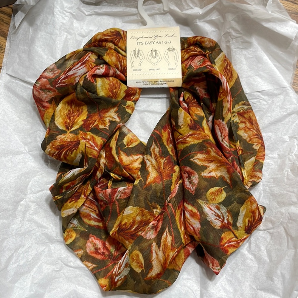 Lavello Neck Scarf